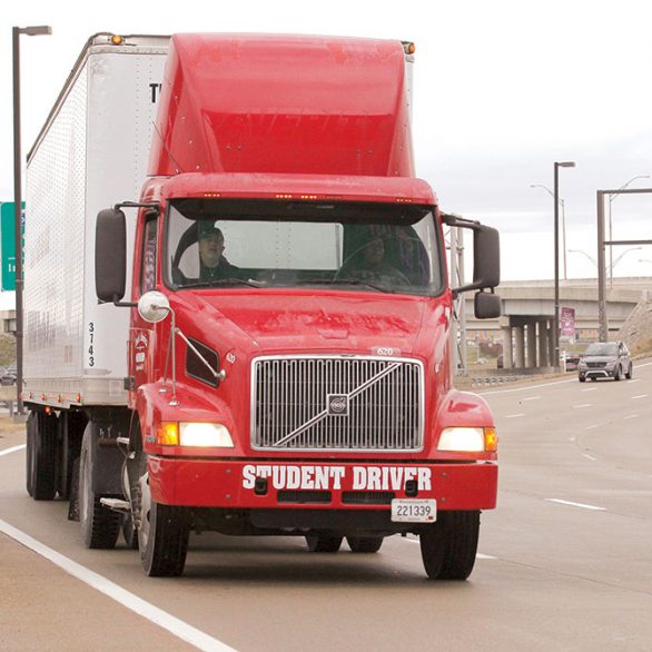FMCSA Drops Two CDL Streamlining Proposals